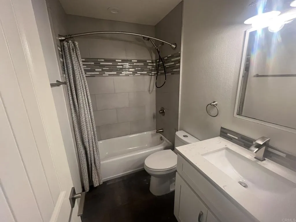 https://cdn.realtyfeed.com/cdn/127/306332188/7c8e80e94a019a1449bf3339e8ac864c.webp
