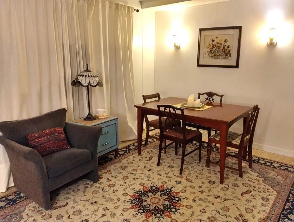 https://cdn.realtyfeed.com/cdn/127/306332391/29c71d879cc3287e951fd231a34234c3.webp