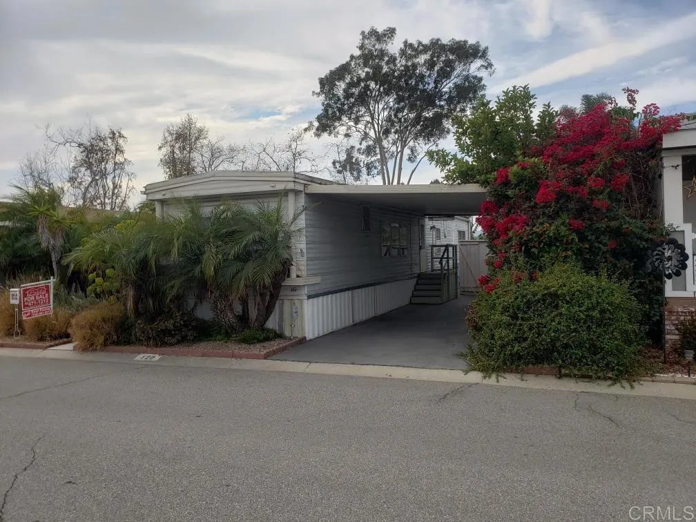 https://cdn.realtyfeed.com/cdn/127/306332391/7e67c02e78995b23106f61d29308ab7a.webp