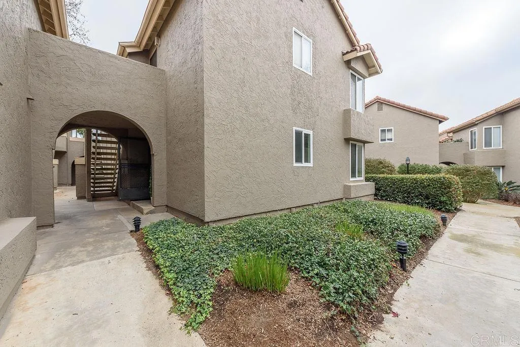 https://cdn.realtyfeed.com/cdn/127/306332761/c888bfe3570b184c2f6af0aee1f440af.webp
