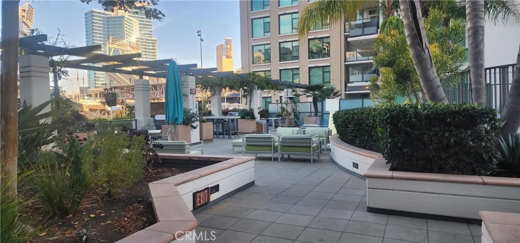 https://cdn.realtyfeed.com/cdn/127/306333033/51b5a9dfa70f2a80c00ab134c6dc2a18.webp