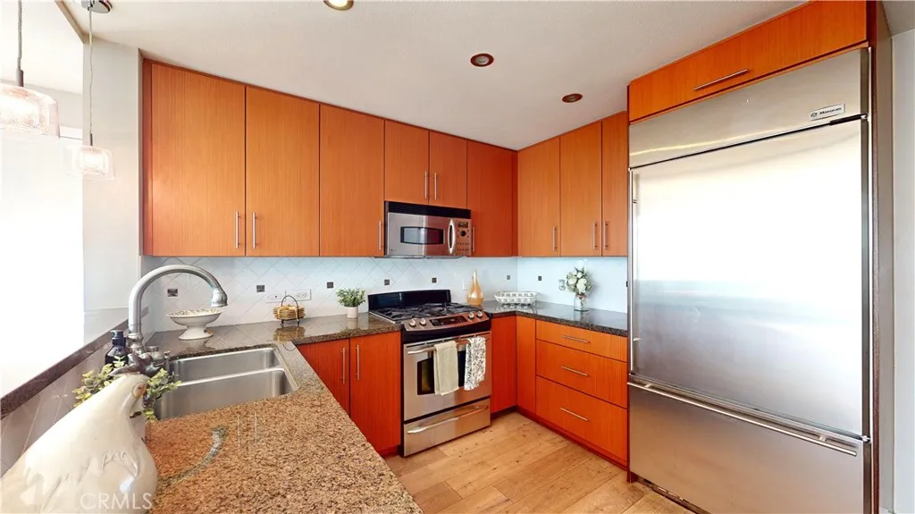 https://cdn.realtyfeed.com/cdn/127/306333033/563fa90eb253177719307a6b6bc7cc54.webp
