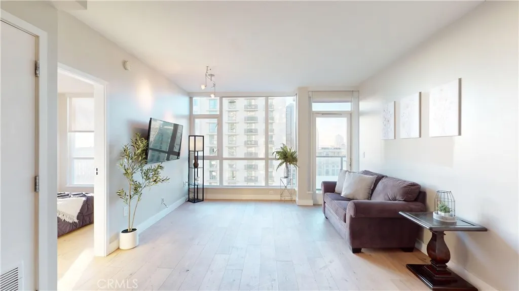 https://cdn.realtyfeed.com/cdn/127/306333033/579102c7723f8c28bde61b90bf4446ce.webp