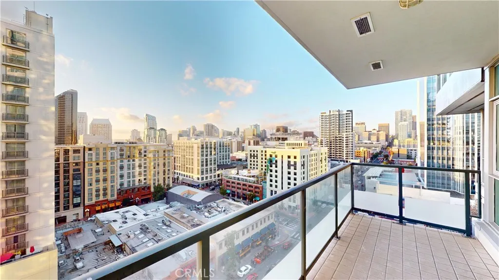 https://cdn.realtyfeed.com/cdn/127/306333033/62f83f752bfdaeef3e0ea83bf42d2a36.webp