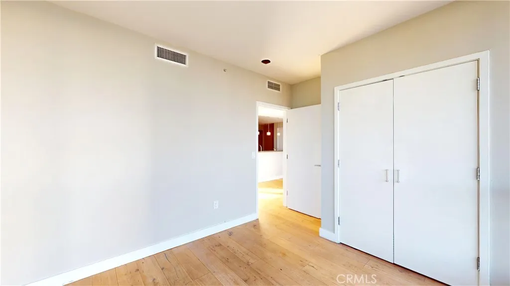https://cdn.realtyfeed.com/cdn/127/306333033/8575237c84a6766bed3daba84dee8345.webp