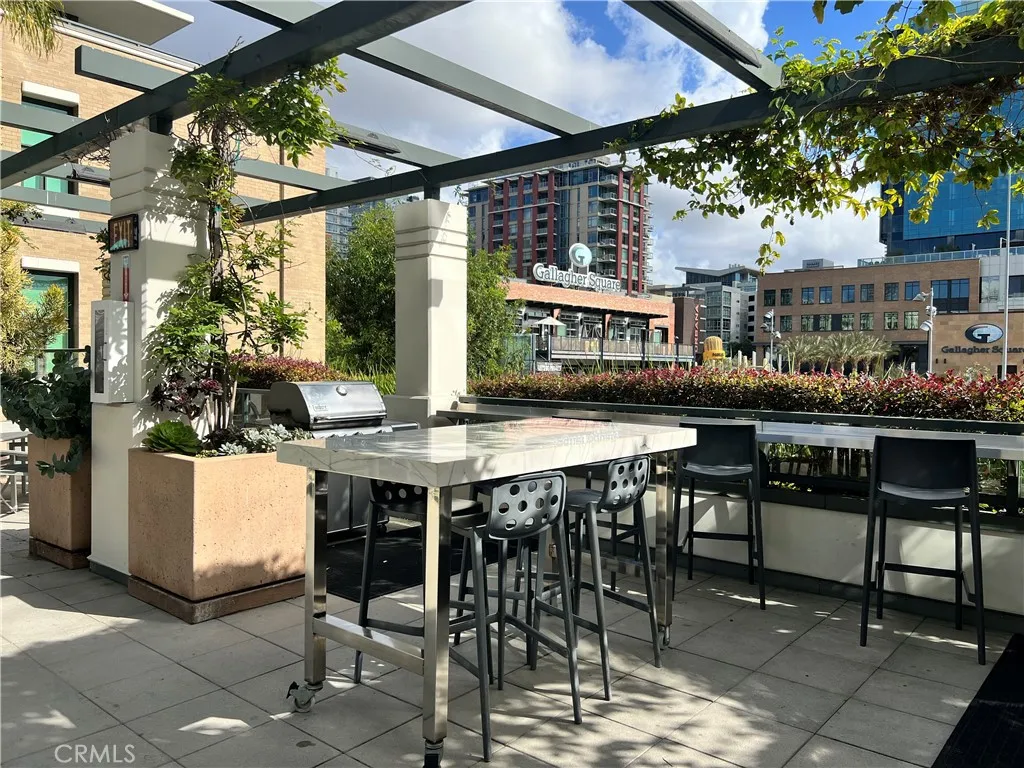 https://cdn.realtyfeed.com/cdn/127/306333033/a4057bd2b513e949d44185f9347523d1.webp