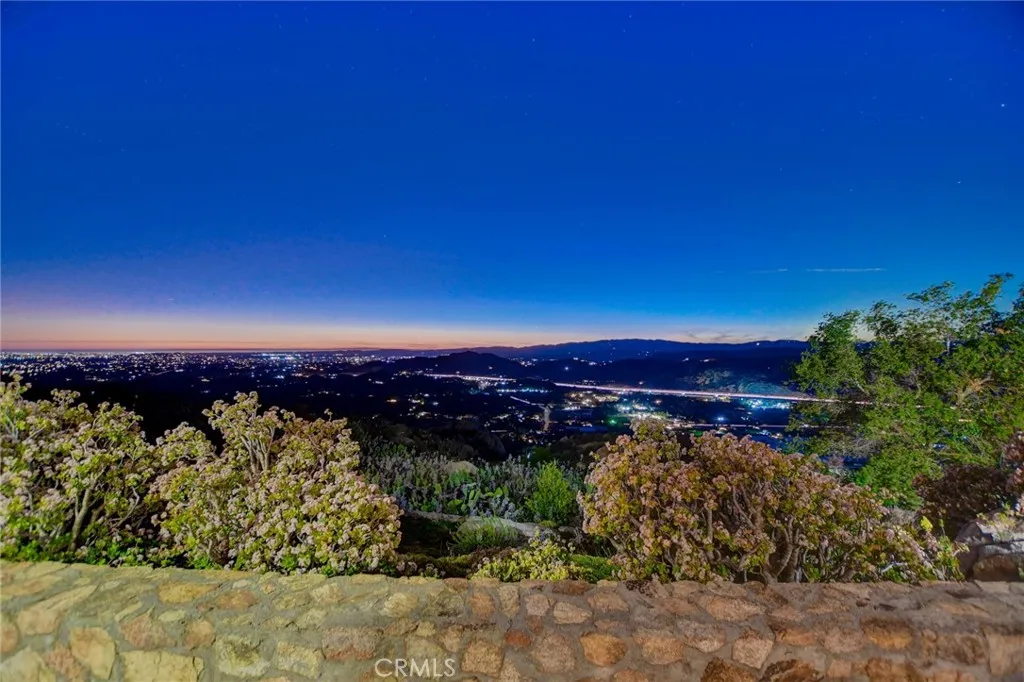 https://cdn.realtyfeed.com/cdn/127/306333080/3f972fe9539b93521038fc0344d55ca5.webp