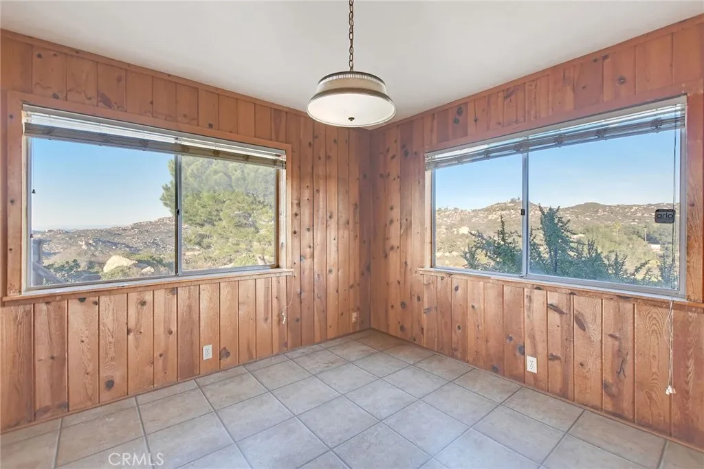 https://cdn.realtyfeed.com/cdn/127/306333080/4ca20d8be2ca6700f56b9bc28f9967ad.webp