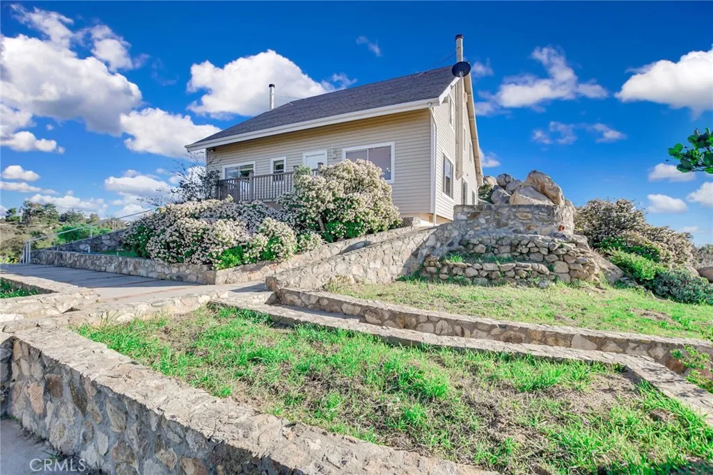 https://cdn.realtyfeed.com/cdn/127/306333080/83551d29e48831266343975f47cf1538.webp