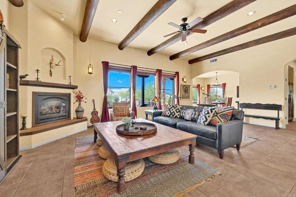 https://cdn.realtyfeed.com/cdn/127/306333585/572572deaf26e114dc4b3ac29dd288a1.webp