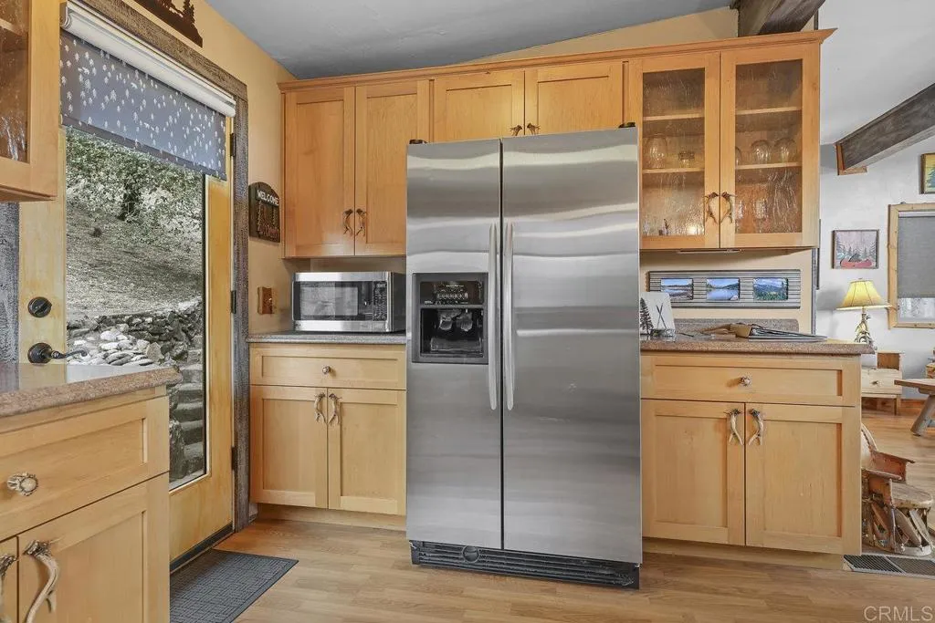 https://cdn.realtyfeed.com/cdn/127/306333636/1a8c454b52412acedac7586e121b3685.webp