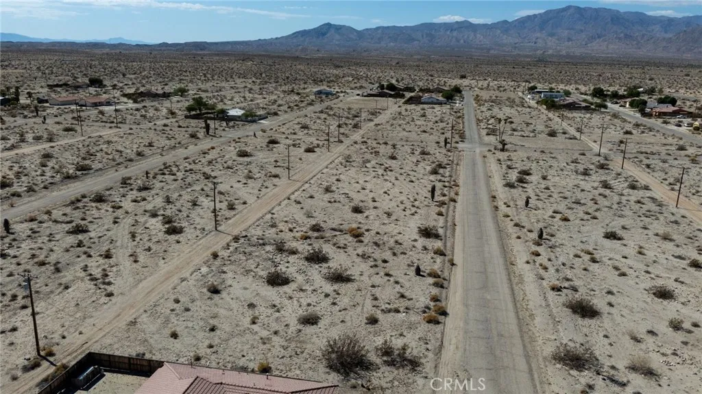 1531 Indian Ocean, Thermal, Ca 92274 - Photo 5 of 12, Thermal, CA