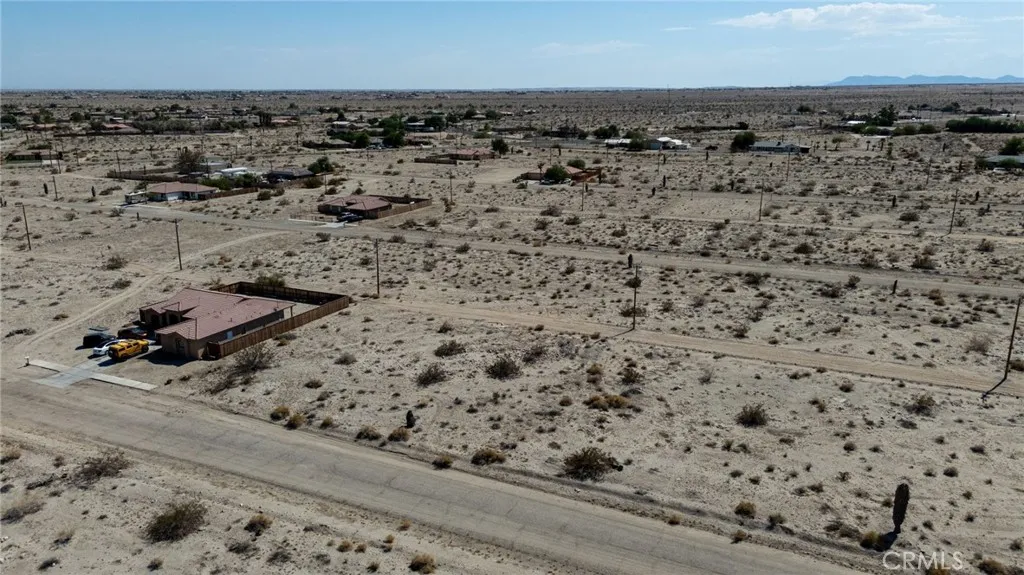 1531 Indian Ocean, Thermal, Ca 92274 - Photo 2 of 12, Thermal, CA