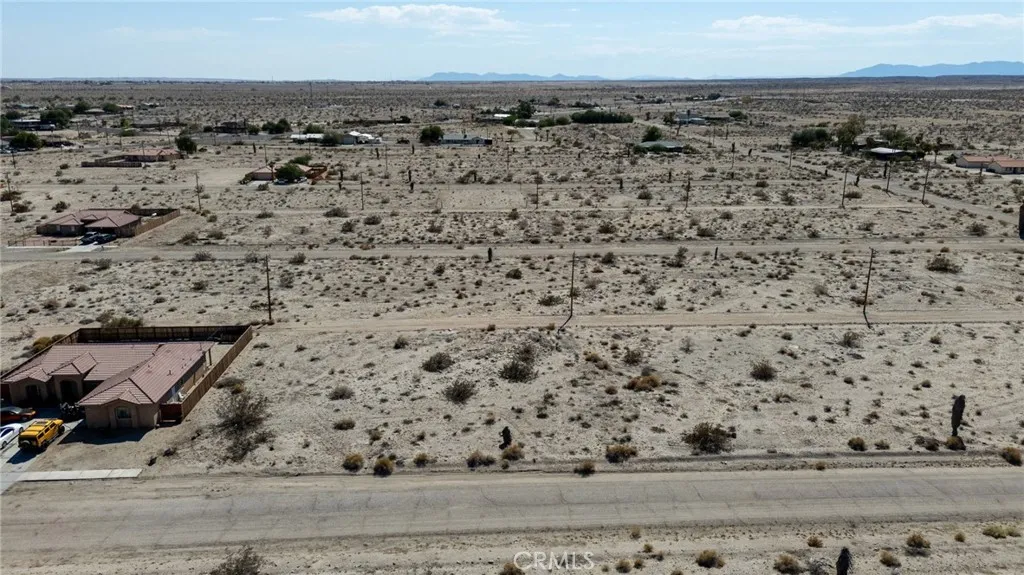 1531 Indian Ocean, Thermal, Ca 92274 - Photo 3 of 12, Thermal, CA