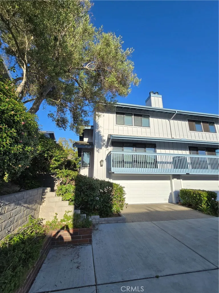 MLS: PW25002037 Condo For Sale