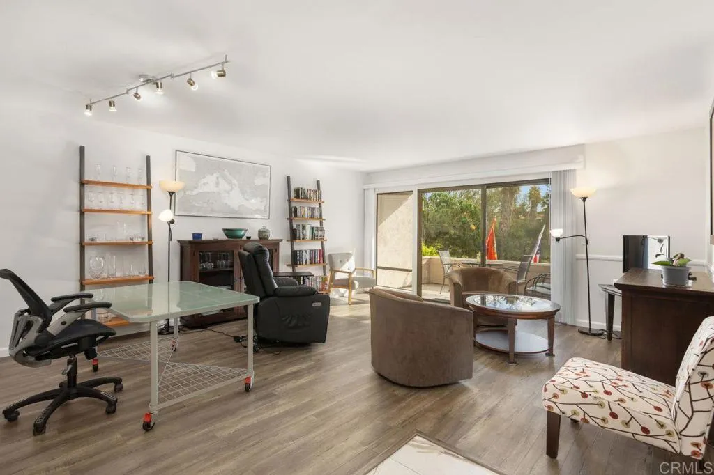https://cdn.realtyfeed.com/cdn/127/306334139/21fee59c0078dc2c13329ad93a708049.webp