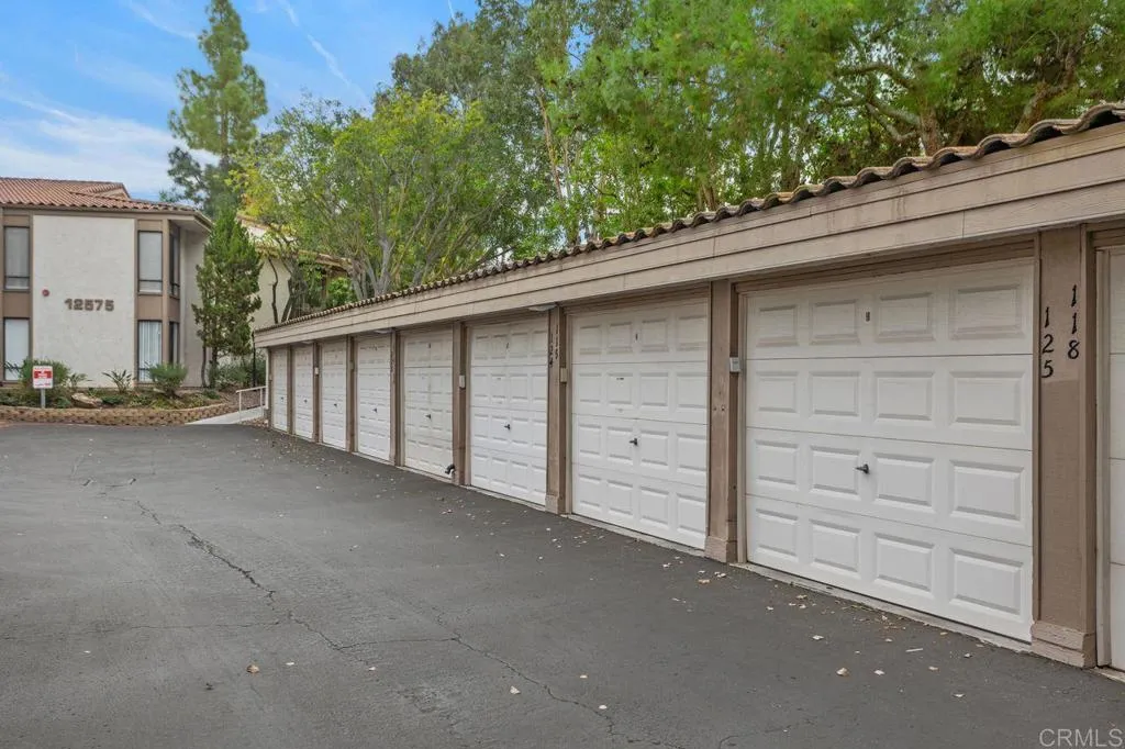 https://cdn.realtyfeed.com/cdn/127/306334139/80afe1fda332ac706d266423ec62b68a.webp
