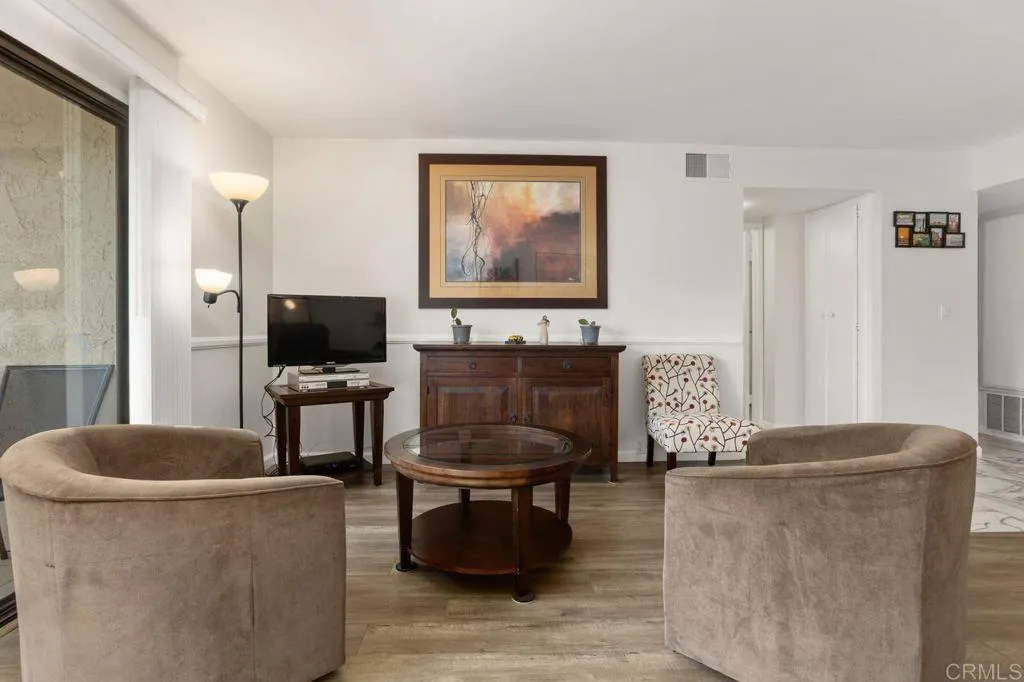 https://cdn.realtyfeed.com/cdn/127/306334139/a681b297eaa736935b03ad9f6bd0d96c.webp