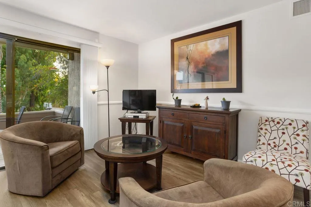 https://cdn.realtyfeed.com/cdn/127/306334139/ab6c54cfe51faf94c862e85eb4914ac9.webp