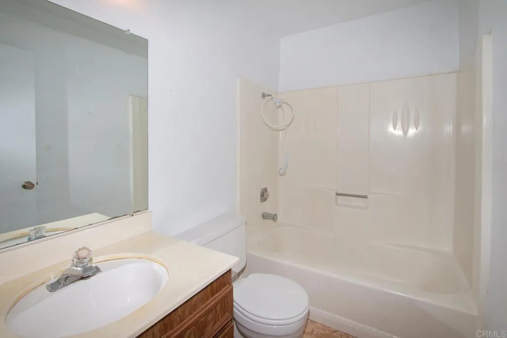 https://cdn.realtyfeed.com/cdn/127/306334345/01366cef7f0f18d05636d94356e24e1e.webp