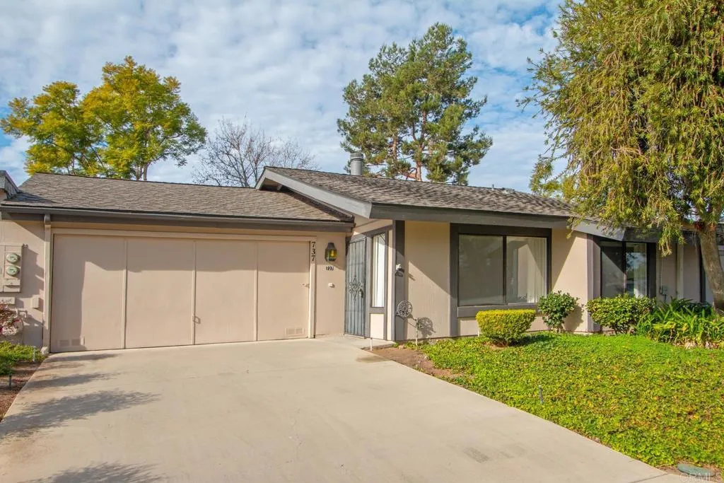 https://cdn.realtyfeed.com/cdn/127/306334345/9c6fdd29491b446398ef06bdec53df18.webp