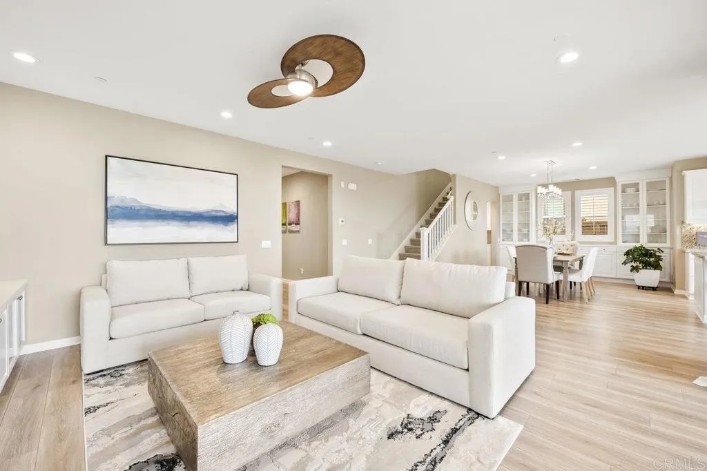 https://cdn.realtyfeed.com/cdn/127/306335615/725732be81376f83d4a8b522573efee0.webp