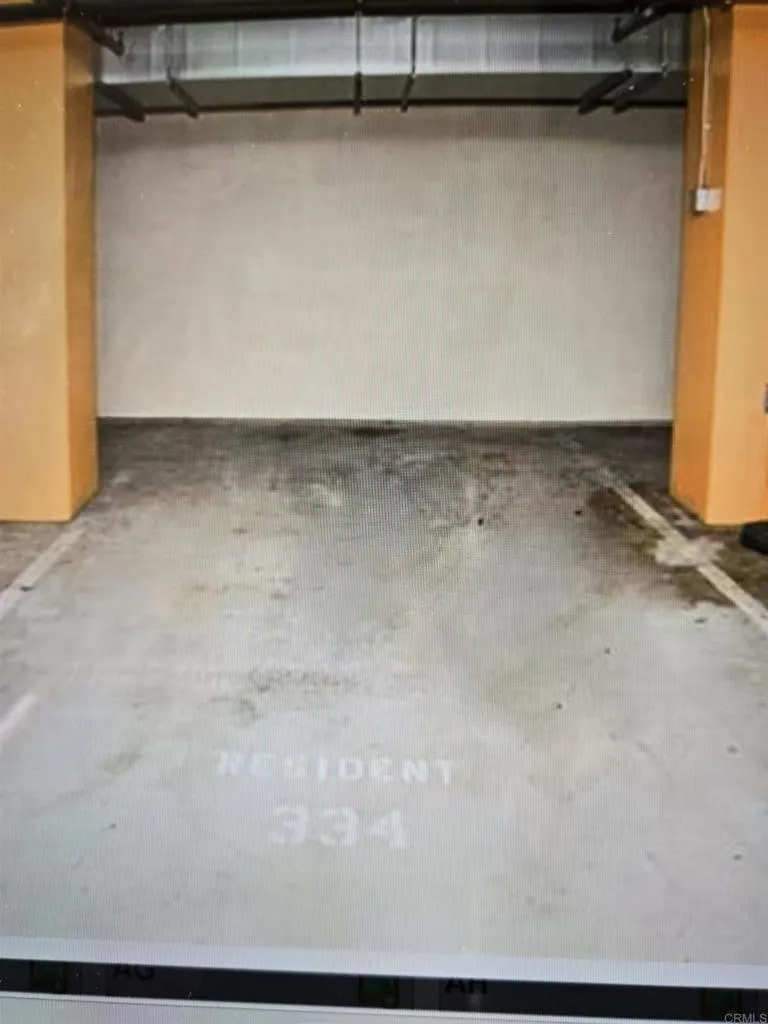 https://cdn.realtyfeed.com/cdn/127/306335896/705403ded69ac37877471846bd102af5.webp