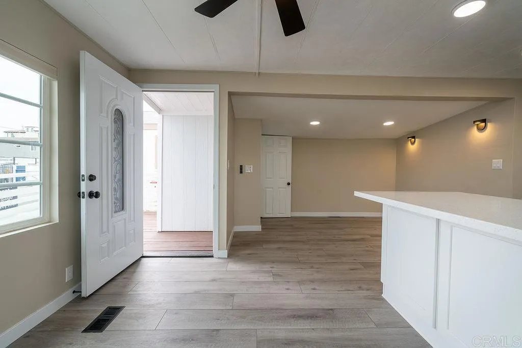 https://cdn.realtyfeed.com/cdn/127/306335956/cd7a3b41b5d65fd3d7775c12d80e1ff5.webp