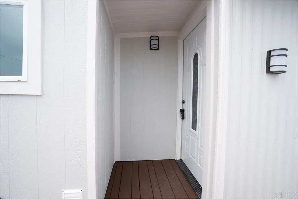 https://cdn.realtyfeed.com/cdn/127/306335956/f89121f721133bb9f96873f41068d344.webp