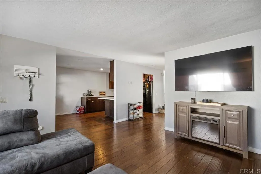Photo #6: PTP2500181 Listing 