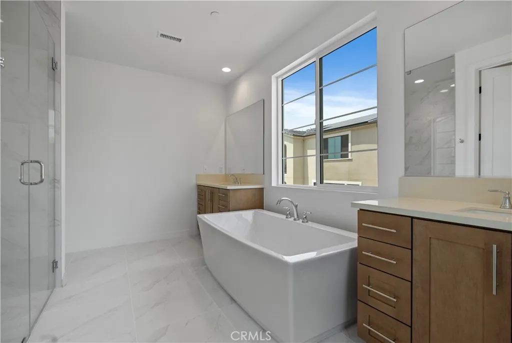 https://cdn.realtyfeed.com/cdn/127/306336534/aa7676da5692e9c9d613b5478a1939b3.webp
