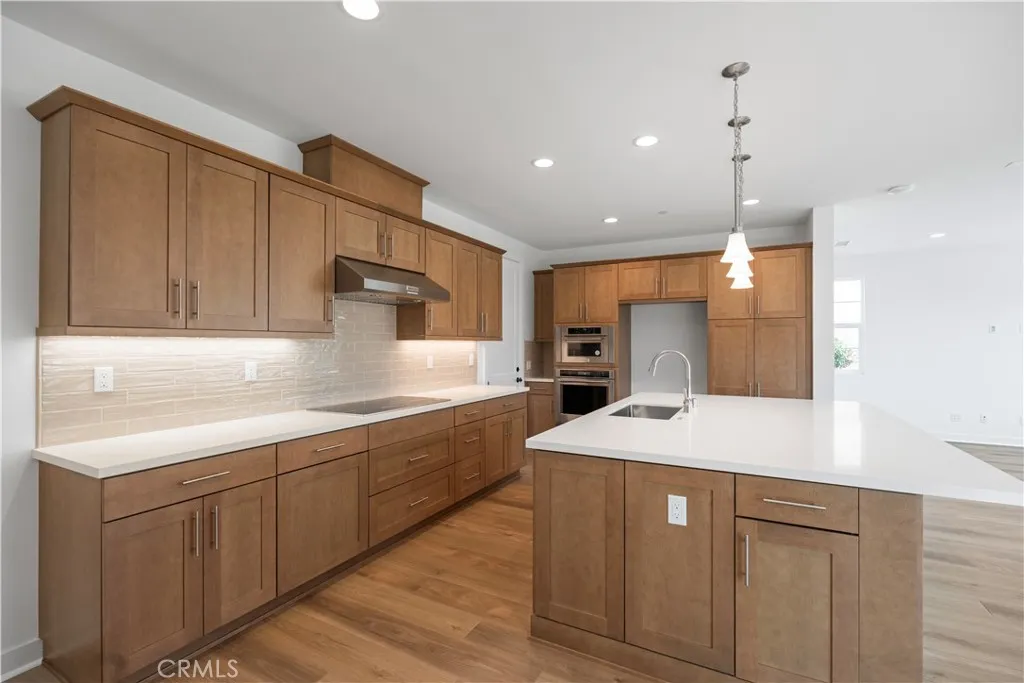 https://cdn.realtyfeed.com/cdn/127/306336534/be86bafc23062ac836aaaf539639c948.webp