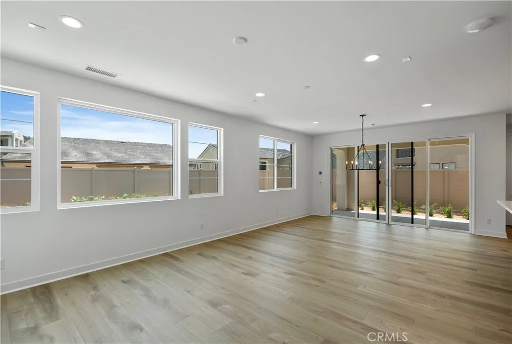 https://cdn.realtyfeed.com/cdn/127/306336534/f911ff9246d3aa5ee305b18fffaea560.webp