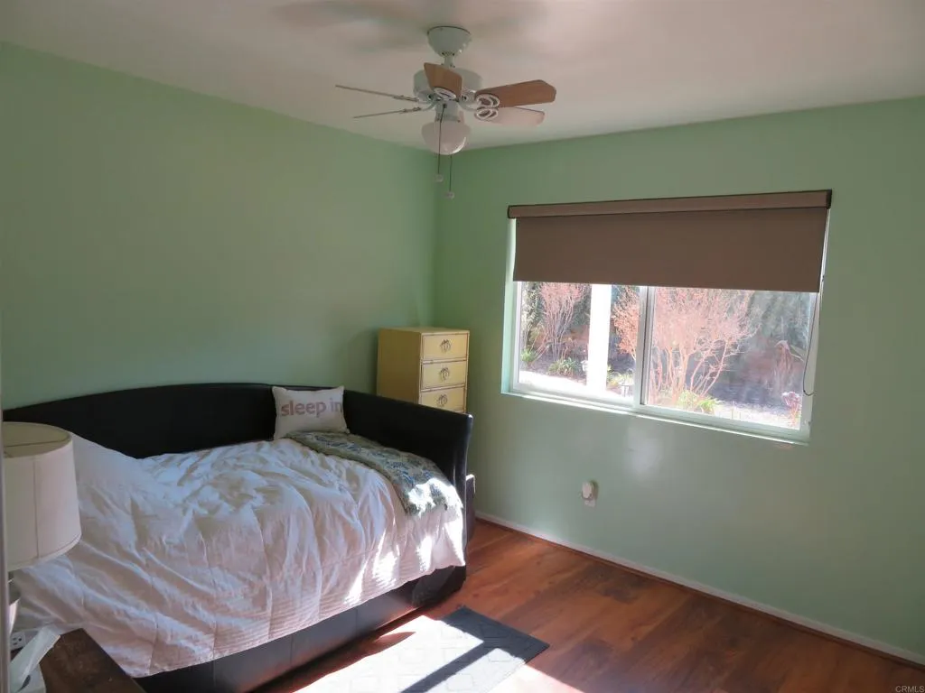 https://cdn.realtyfeed.com/cdn/127/306336862/1d20f1eeb9d4d2640e013985fa0226c2.webp
