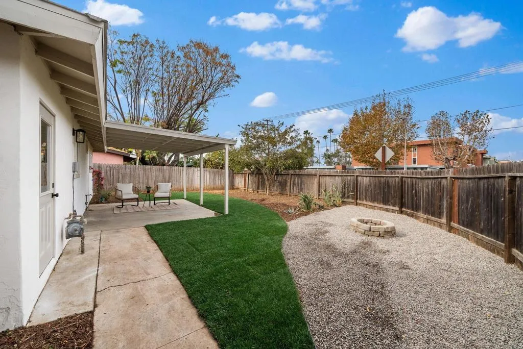 https://cdn.realtyfeed.com/cdn/127/306336869/01625a9f10010283a900224759cc7eb3.webp