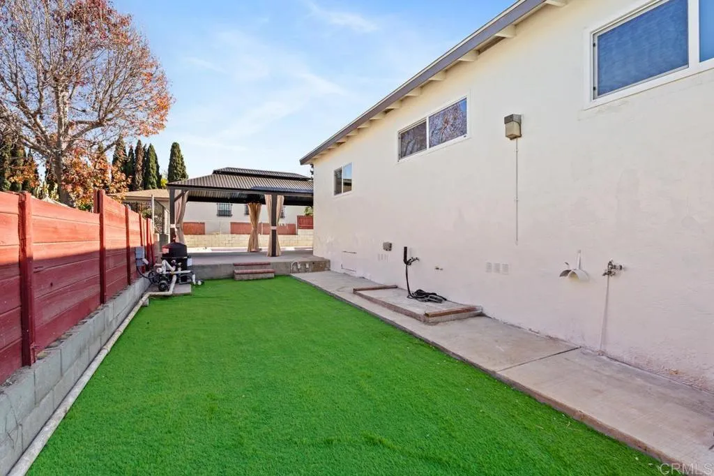 https://cdn.realtyfeed.com/cdn/127/306337756/806e0e9cfc28cc486915be70491b9114.webp