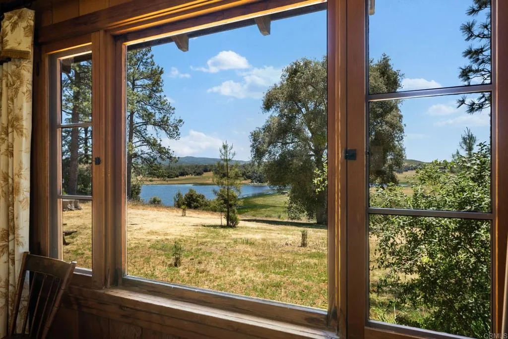 https://cdn.realtyfeed.com/cdn/127/306337985/19d4837203813ef2eebbd20507504ded.webp