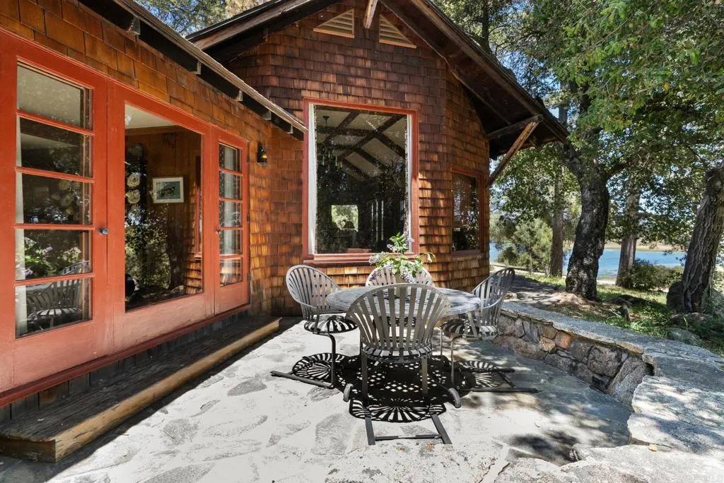 https://cdn.realtyfeed.com/cdn/127/306337985/720986fb8e3114ccec456eeb6d055fa5.webp