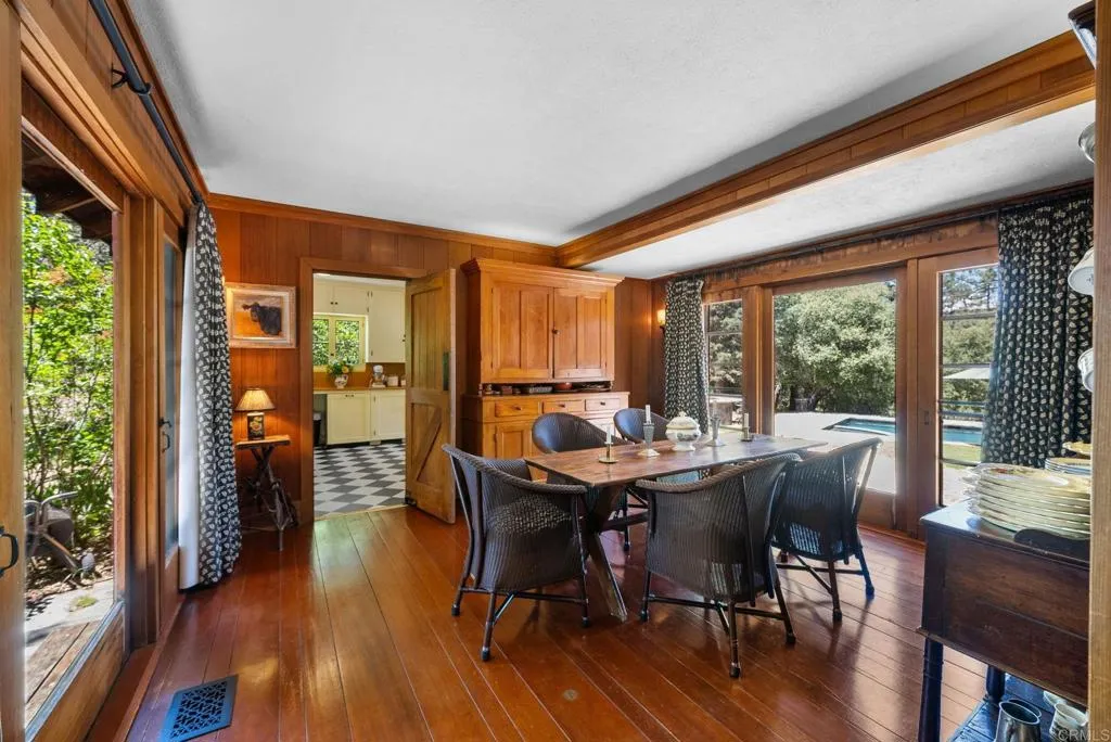https://cdn.realtyfeed.com/cdn/127/306337985/cc5812048914d4837cad950ef4fc539e.webp
