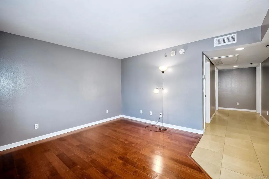 Photo #4: NDP2500323 Listing 