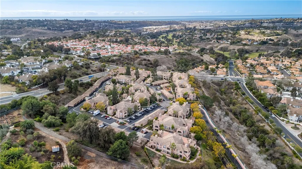 https://cdn.realtyfeed.com/cdn/127/306338581/0367c45c9c6b4a3562fd6a9a5973aa94.webp