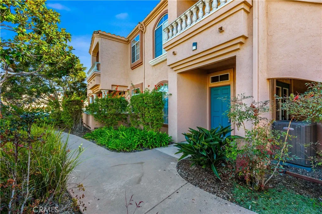 https://cdn.realtyfeed.com/cdn/127/306338581/2ffdfd4f83ee5db980b608830b81f34e.webp