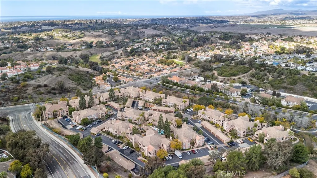 https://cdn.realtyfeed.com/cdn/127/306338581/9530f041874fd754eb39a6c68e67f7d1.webp