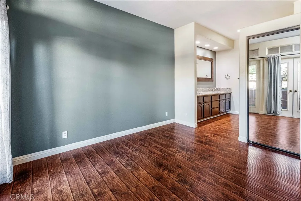 https://cdn.realtyfeed.com/cdn/127/306338581/ec1ae2ba3ed7e1cda6ec060f9acfe959.webp