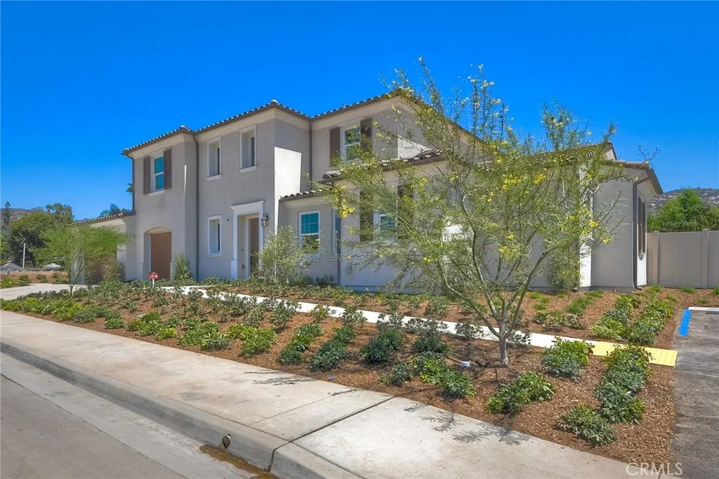 https://cdn.realtyfeed.com/cdn/127/306339385/8db1dcac16131b0a56196974fd3119e8.webp