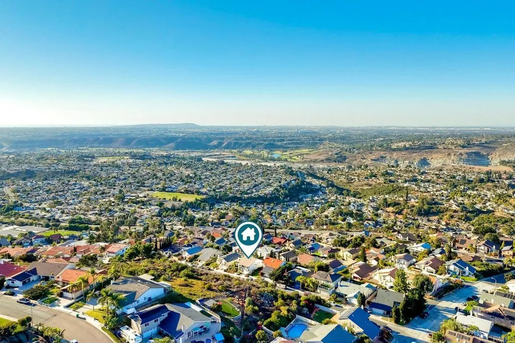 https://cdn.realtyfeed.com/cdn/127/306339533/907e6b42000423d0c787713b3834180d.webp