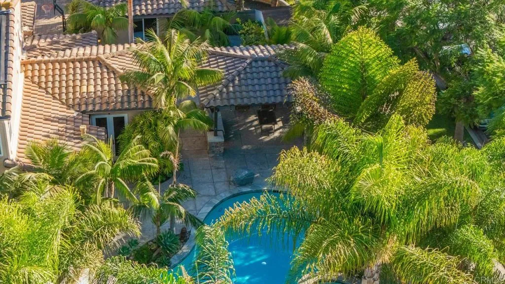 https://cdn.realtyfeed.com/cdn/127/306339602/225609e5d230539d61bef8cea3af9279.webp