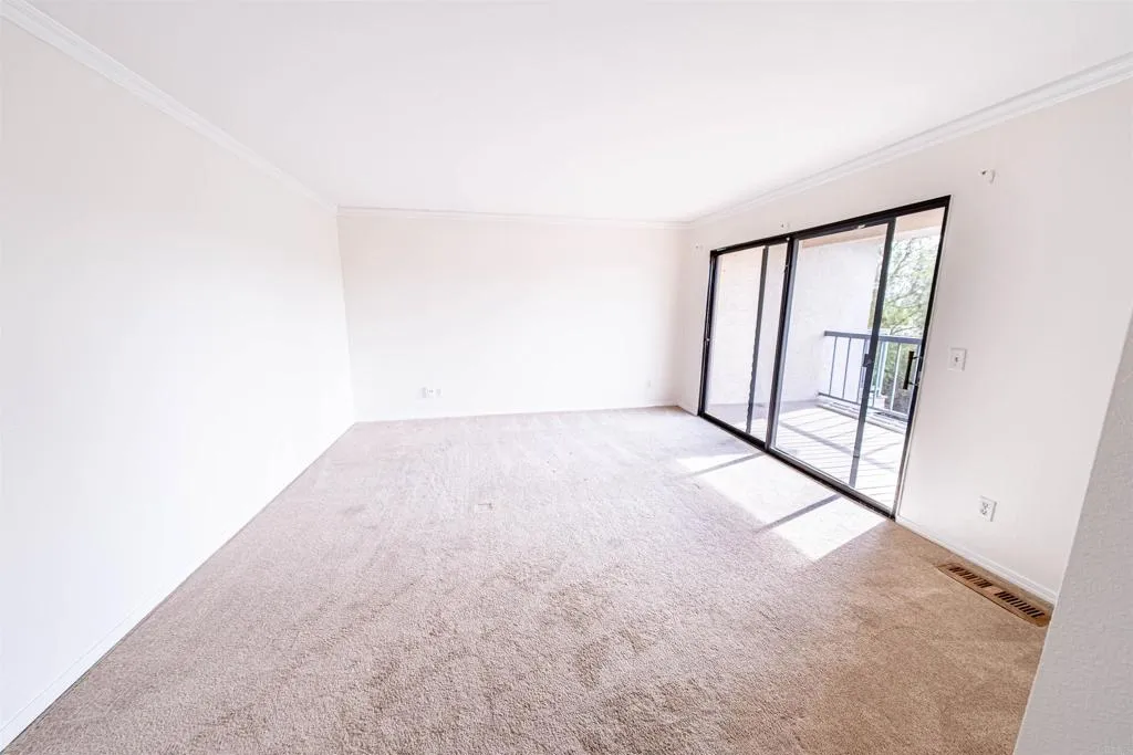 Photo #12: PTP2500297 Listing: Photo #12