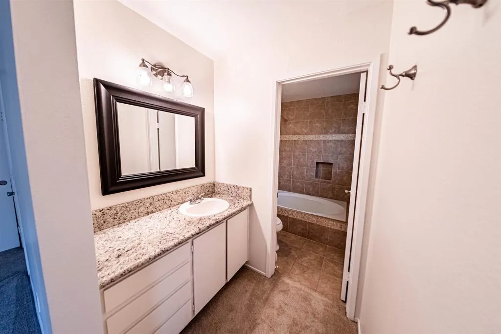 Photo #4: PTP2500297 Listing 
