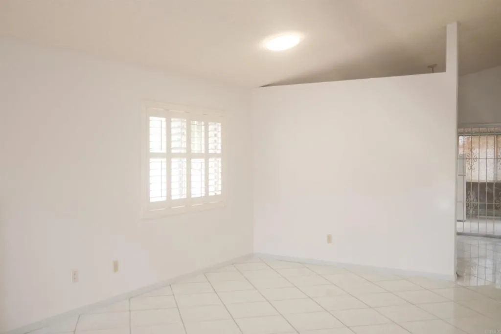 https://cdn.realtyfeed.com/cdn/127/306339980/f0b7efd0dfb61477df5a7b2eae9d451c.webp